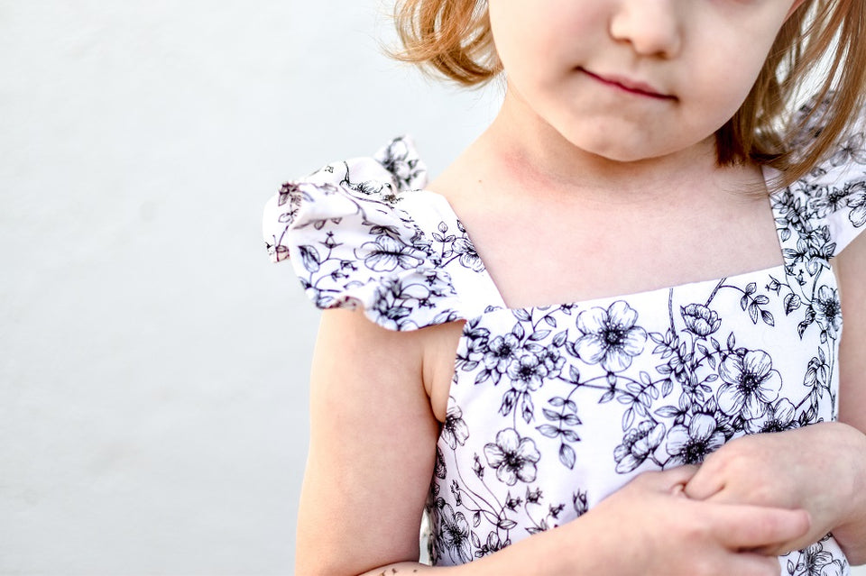 Girl’s Boho Black and white Floral Cotton Flutter Sleeve Peasant Dress