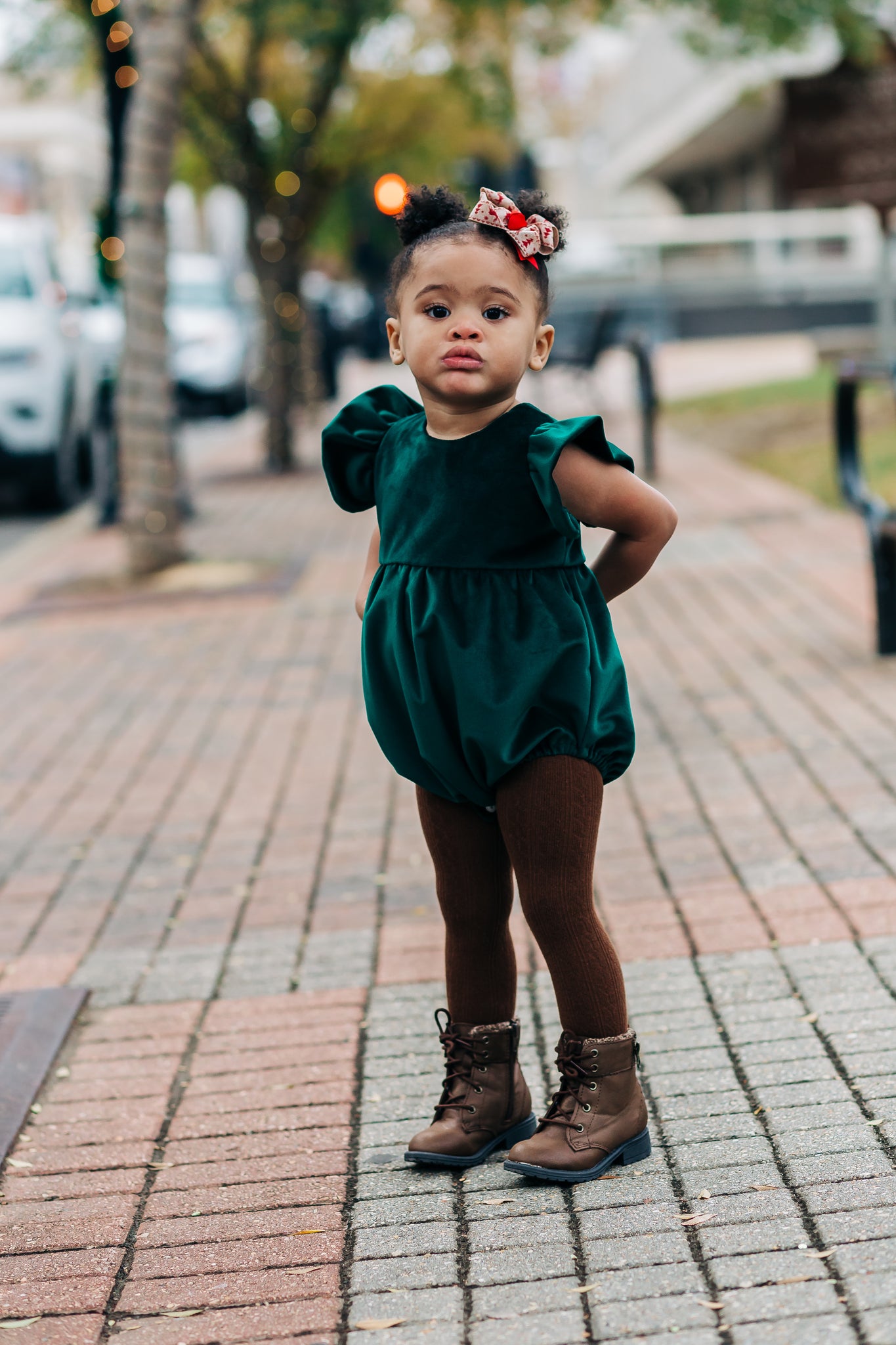 Infant Girl s Green Velvet Romper 0 3 Months Green