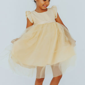 little girl yellow dress