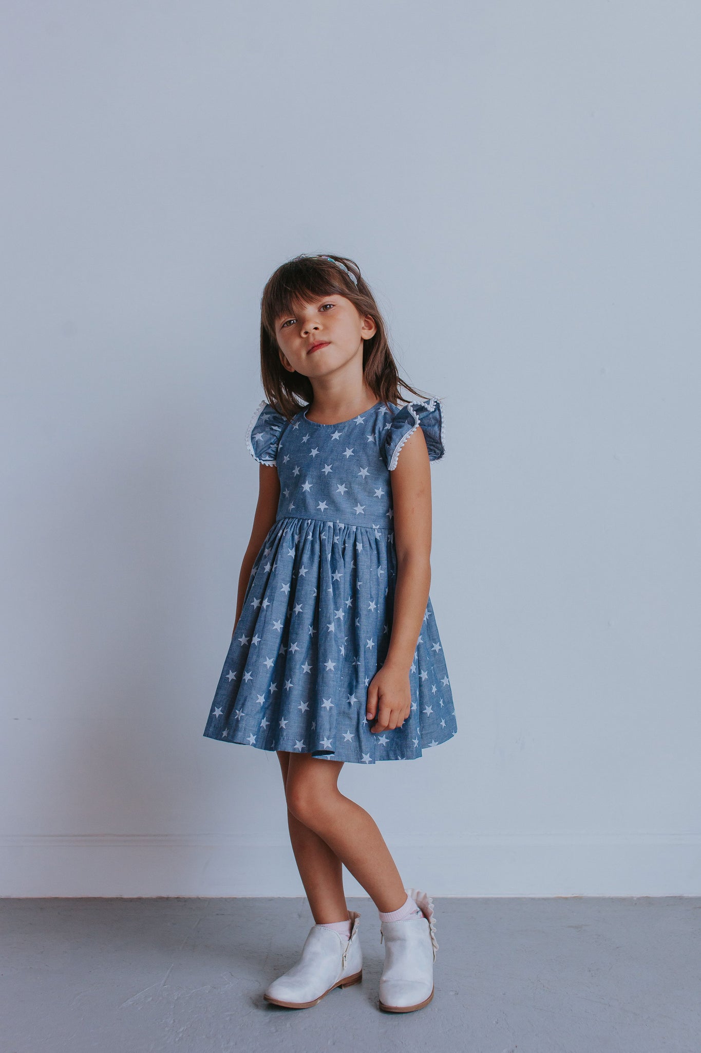 Little Girl's Chambray Star Print Cutout Dress – cuteheads