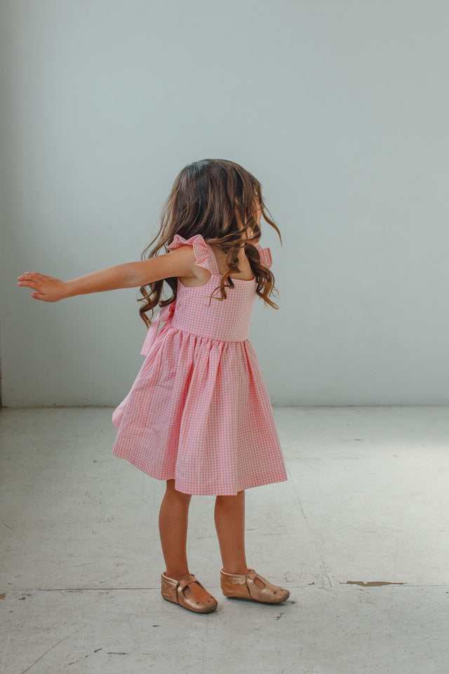 Little Girl's Pink Gingham Flutter Sleeve Dress – cuteheads