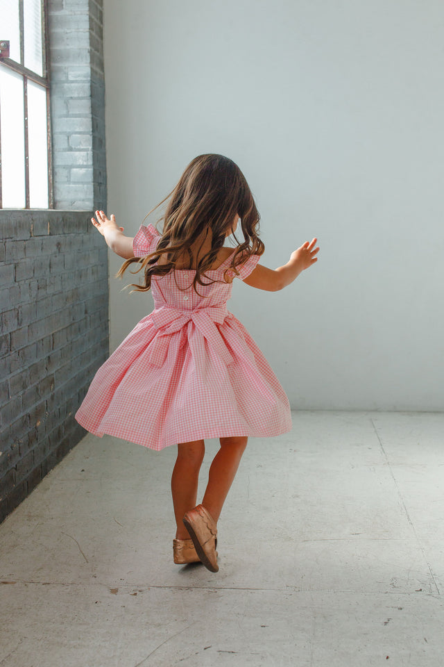 Little Girl's Pink Gingham Flutter Sleeve Dress – cuteheads