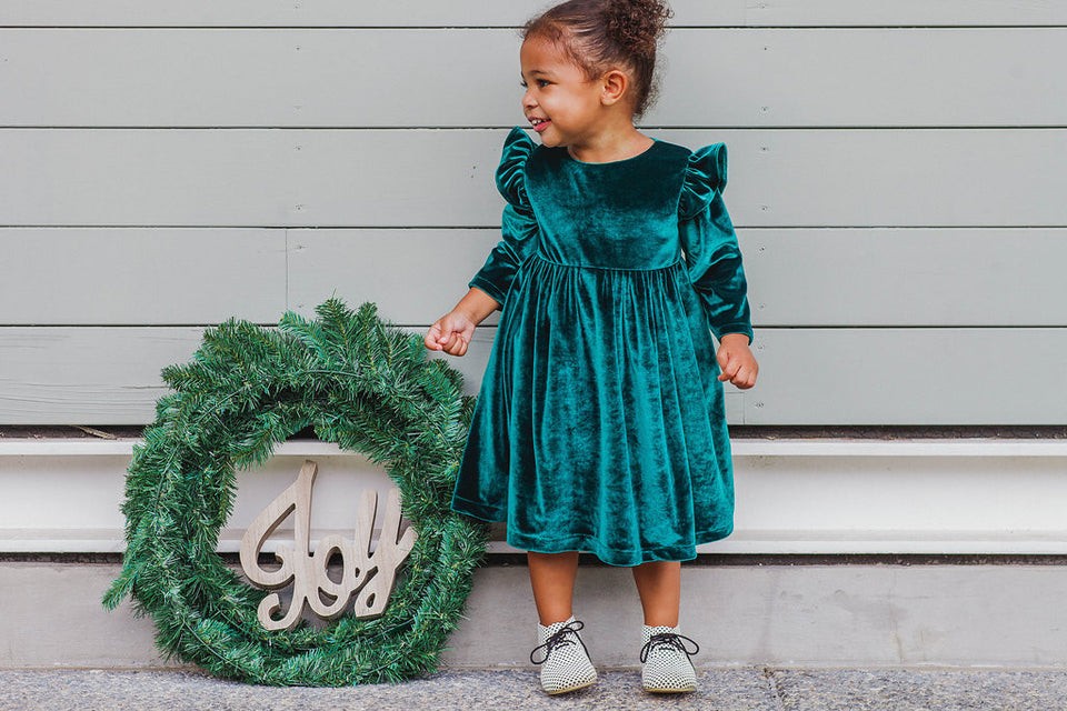 cuteheads Little Girl's Flutter Sleeve Velvet Dress