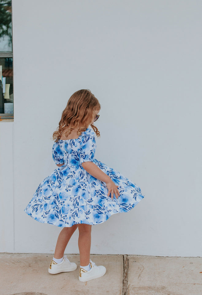 cuteheads Little Girl s Blue Watercolor Floral Puff Sleeve Twirl Dress 18 24 Months Blue