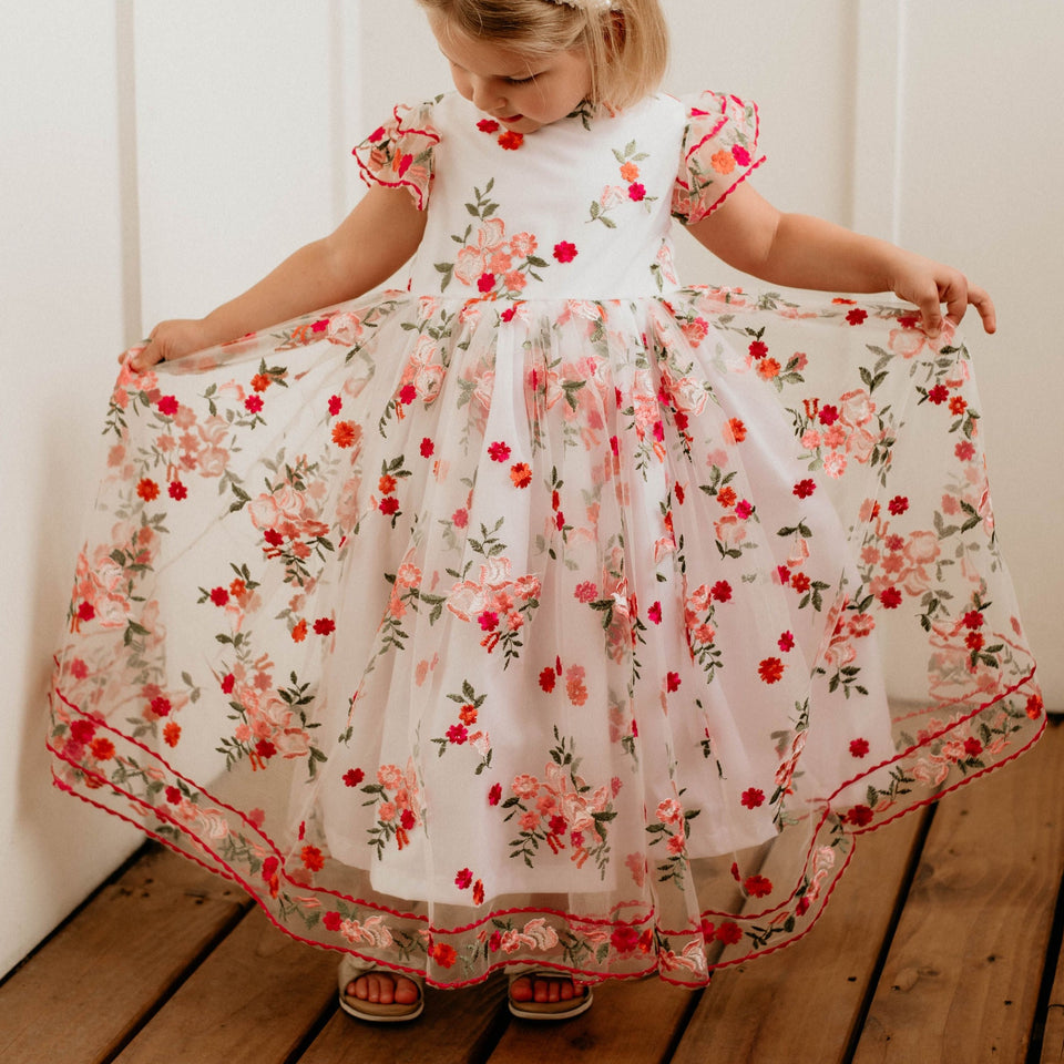 cuteheads Little Girl's Scalloped Lace Flower Girl Dress