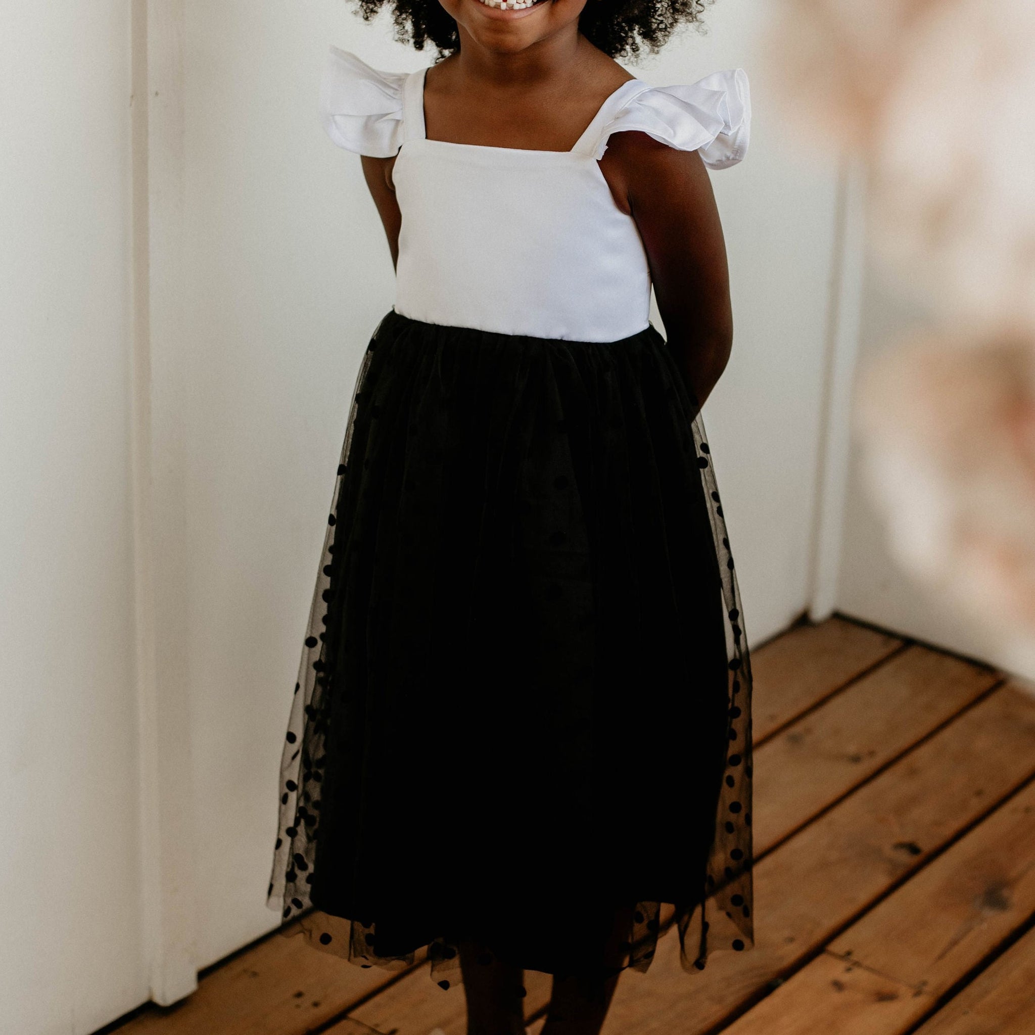 cuteheads Little Girl's Scalloped Lace Flower Girl Dress