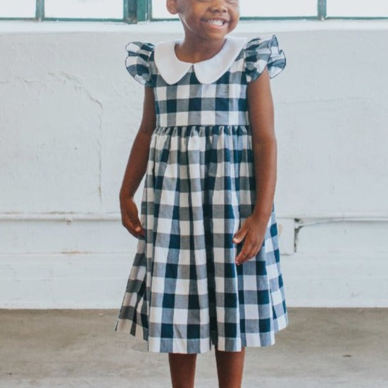 Eventyrer støj modnes Little Girl's Navy Buffalo Plaid Dress with Peter Pan Collar – cuteheads